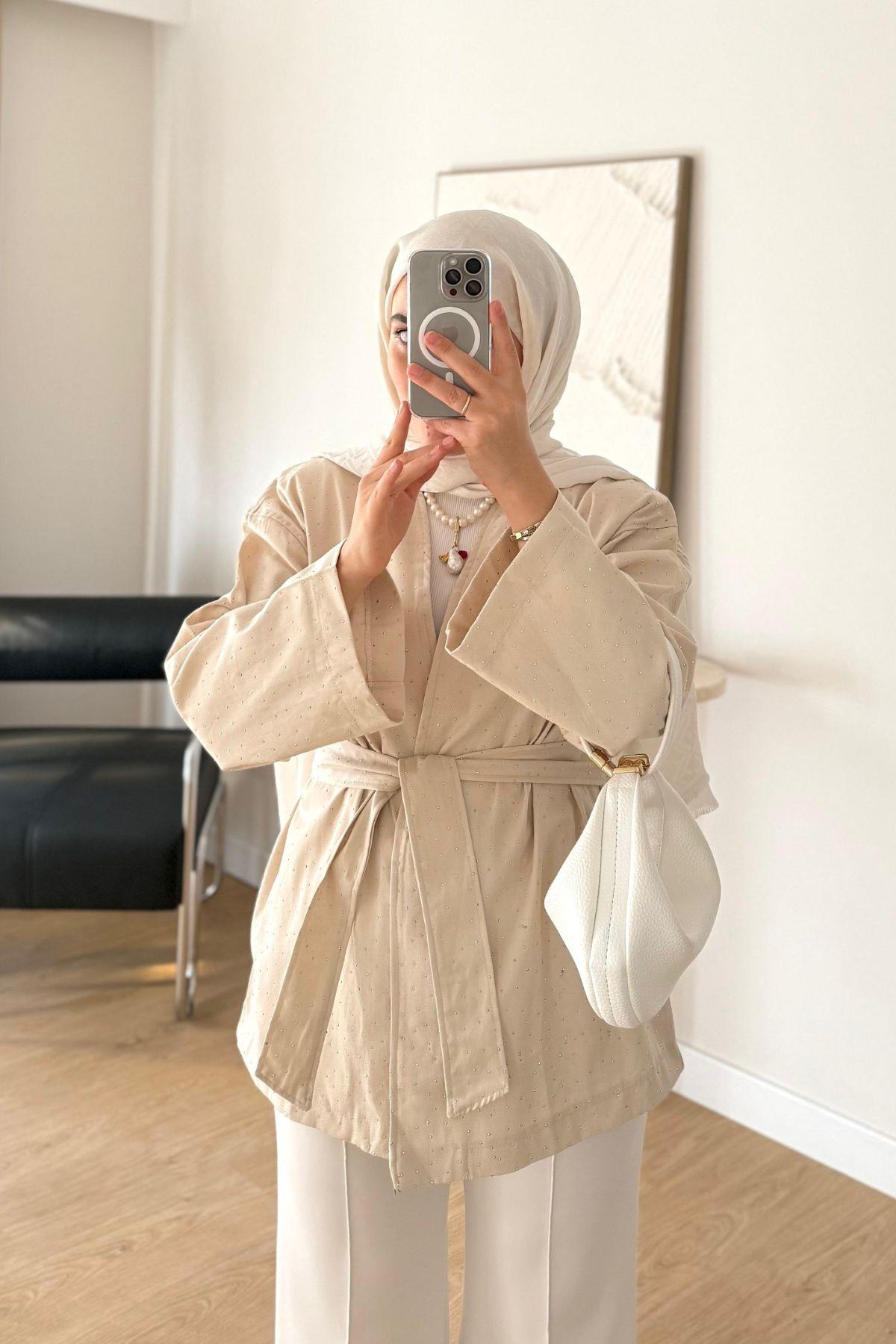 BEJ TAŞLI GABARDİN KİMONO