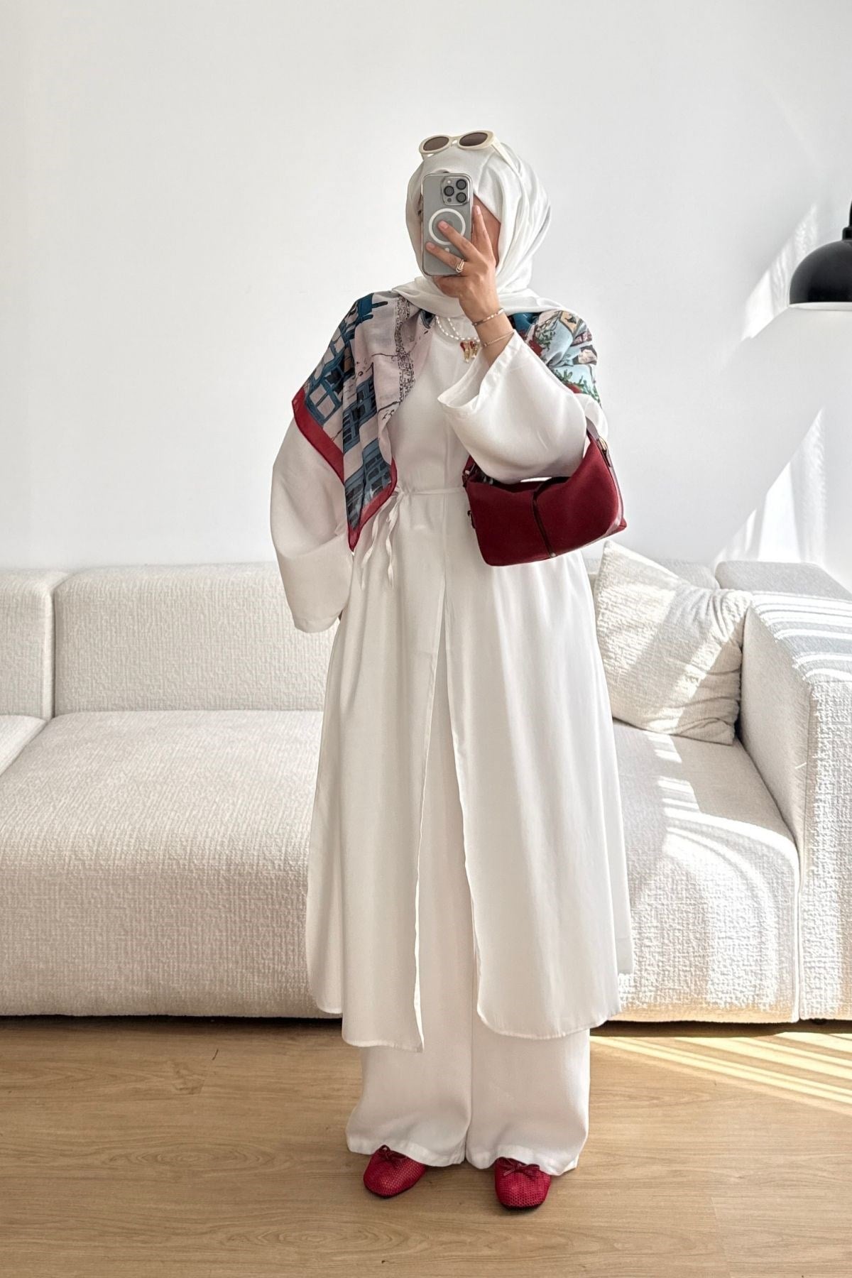 BEYAZ YIRTMAÇLI ŞALLI UZUN TUNİK