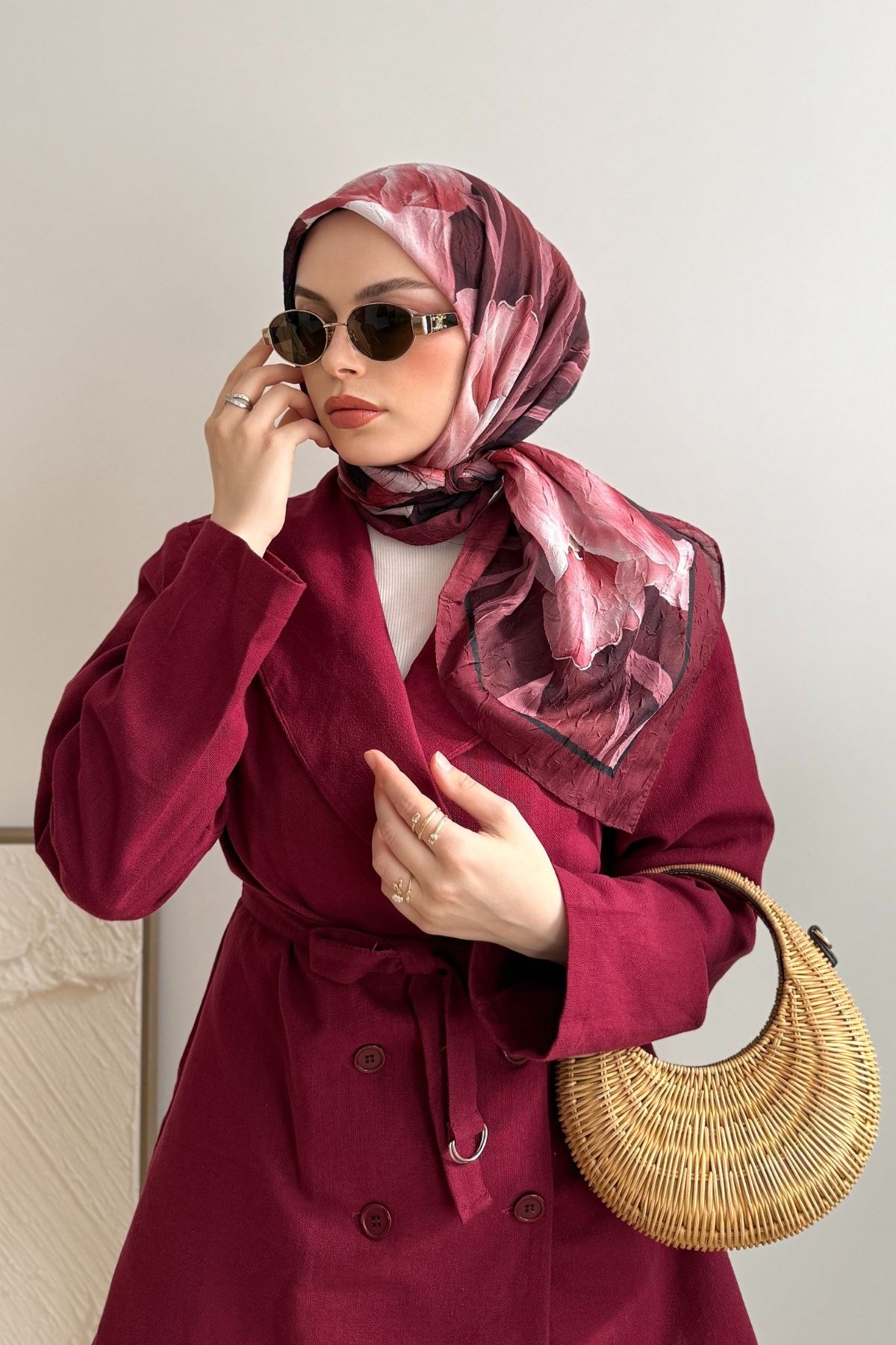 BORDO BÜYÜK YAPRAK DESENLİ BAMBU EŞARP