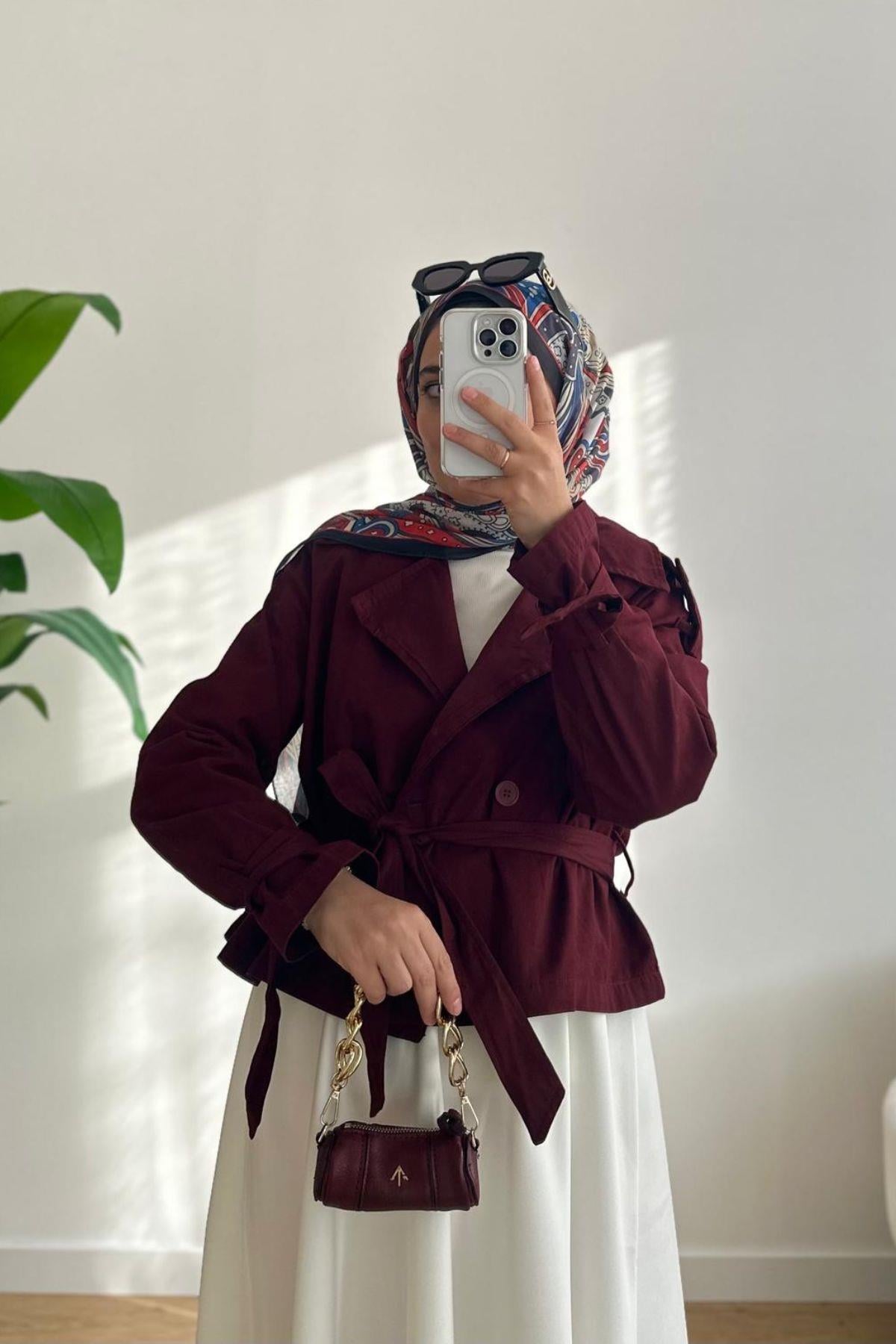 BORDO KISA KUŞAKLI TRENÇKOT