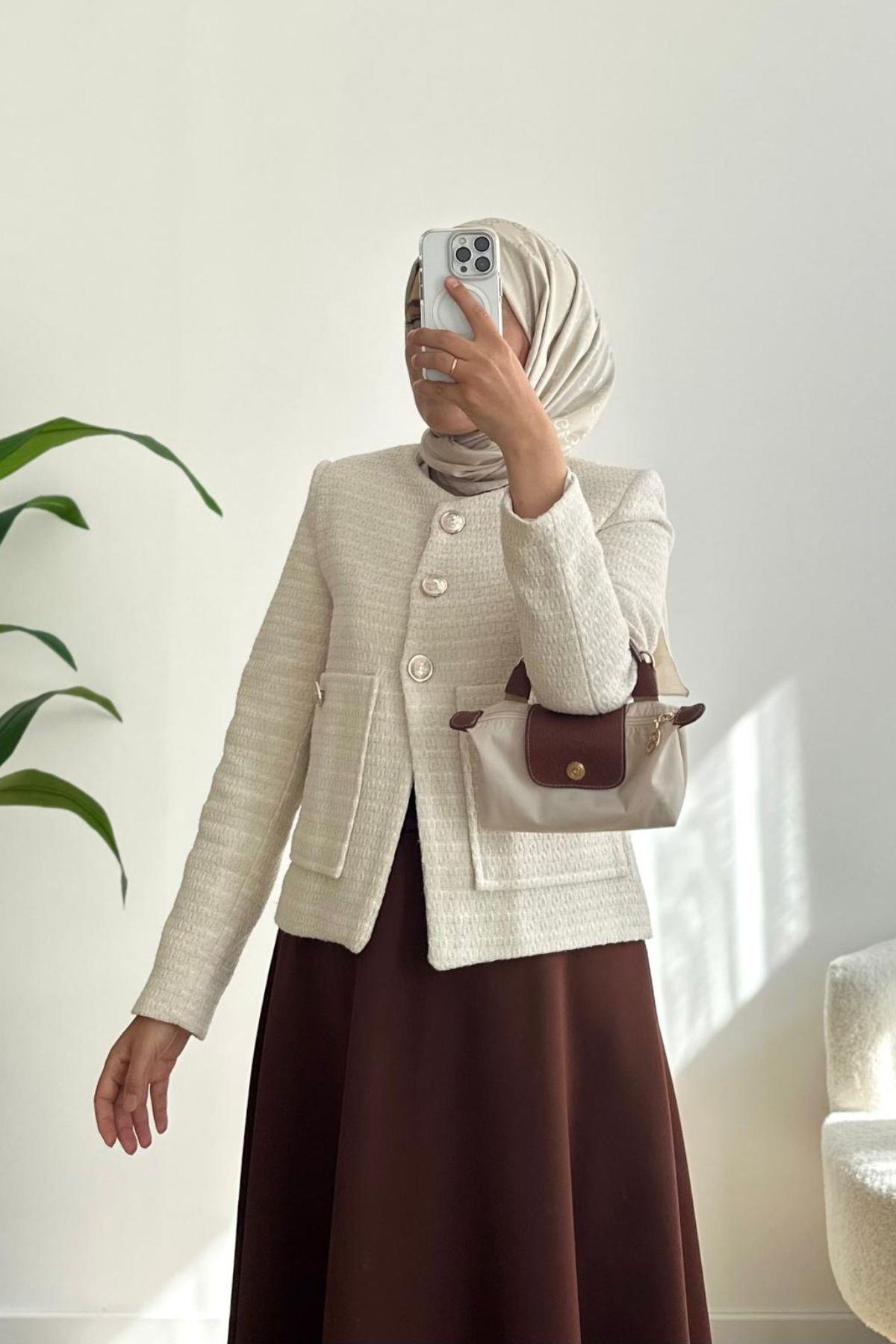 EKRU DÜĞMELİ TUVİT CEKET