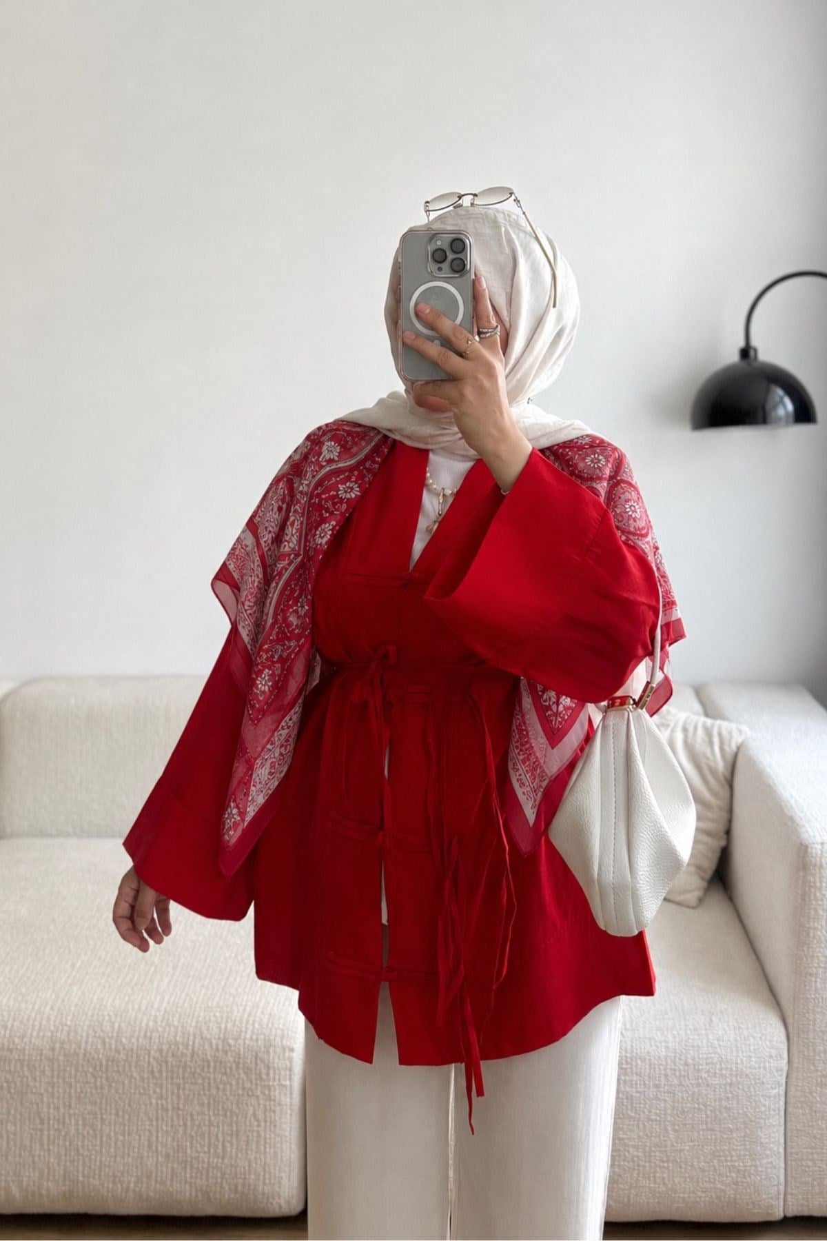KIRMIZI BRODELİ KİMONO
