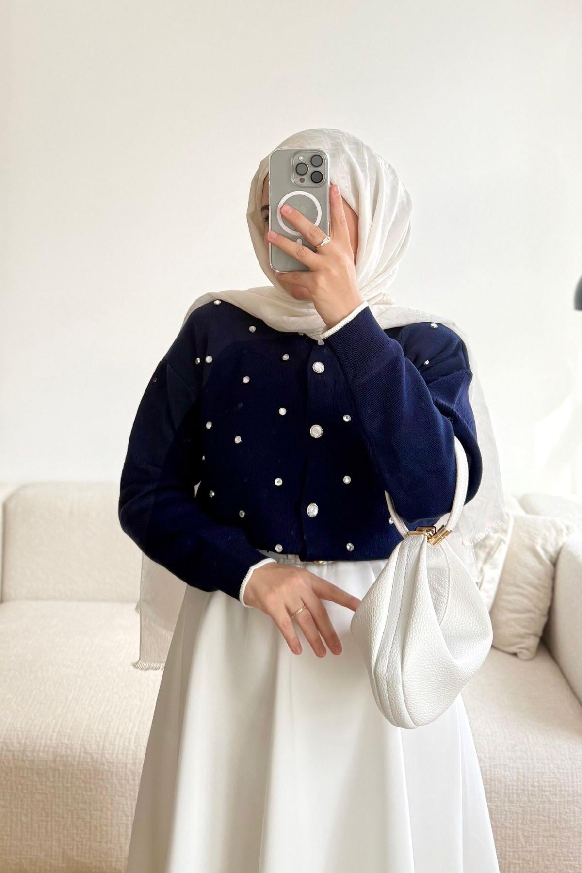 LACİVERT TAŞ DETAYLI HIRKA