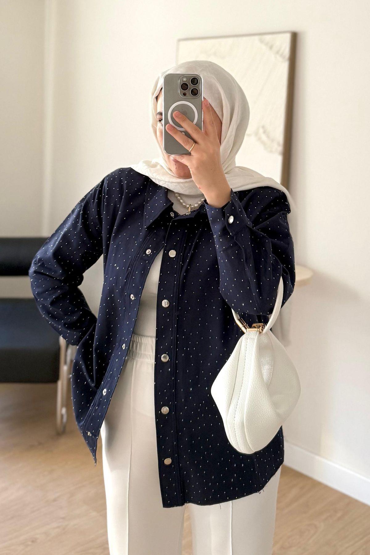 LACİVERT TAŞLI GABARDİN GÖMLEK