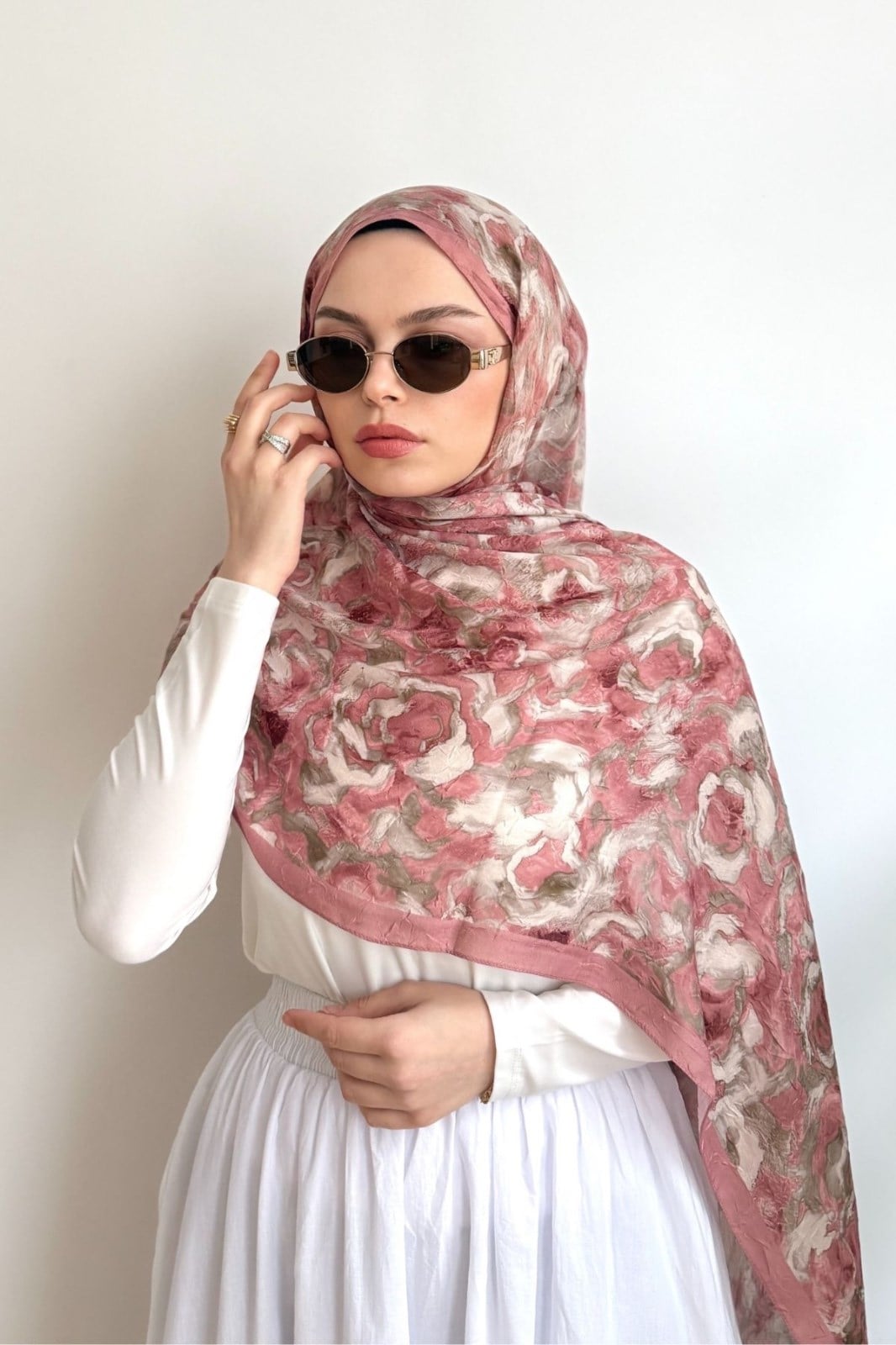 PEMBE PİCASSO ŞAL