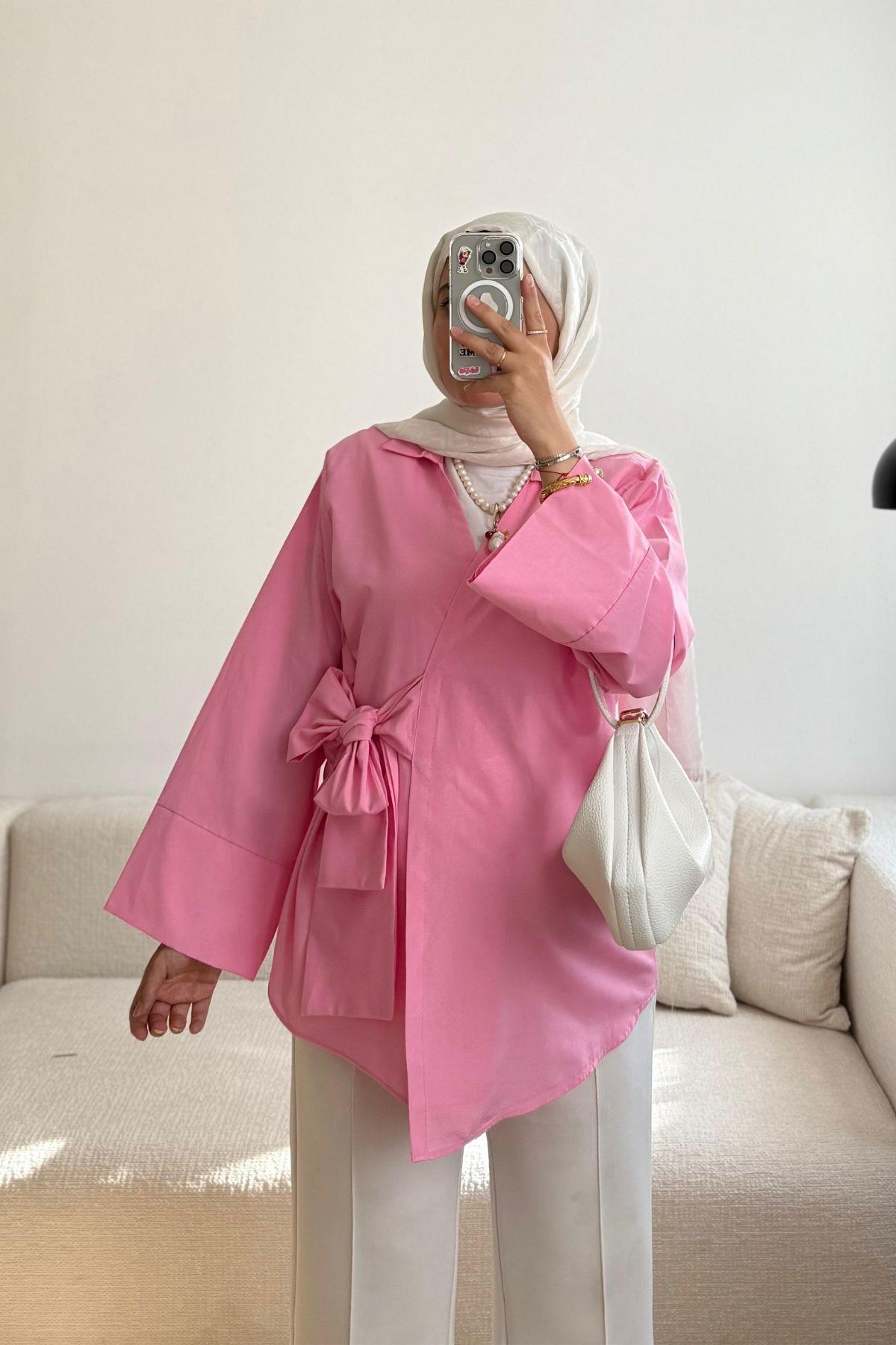 PEMBE YANDAN BAĞLAMA DETAYLI KİMONO