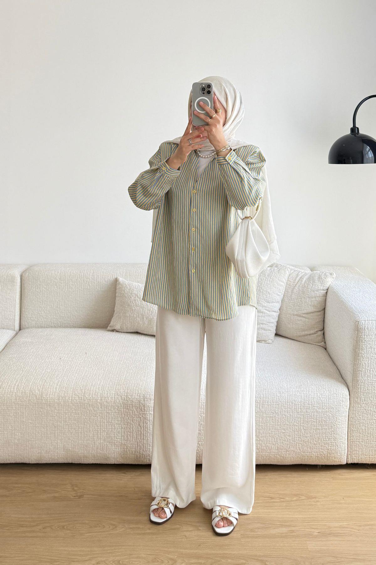 SARI MAVİ NİNETY V YAKA GÖMLEK