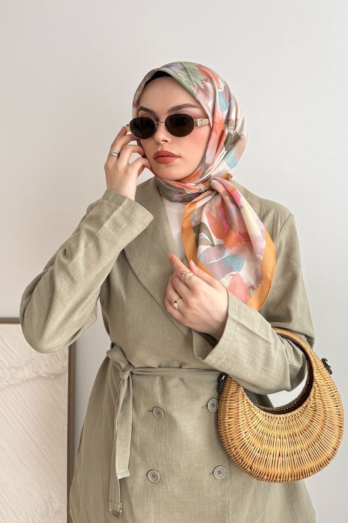 SARI PASTEL TONLAR EŞARP
