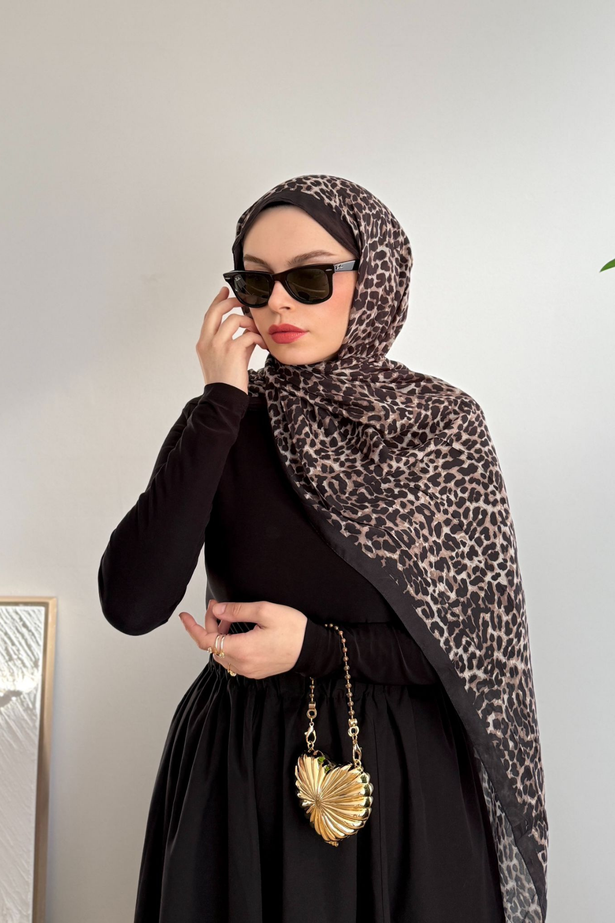 SİYAH BEJ AURA LEOPAR ŞAL