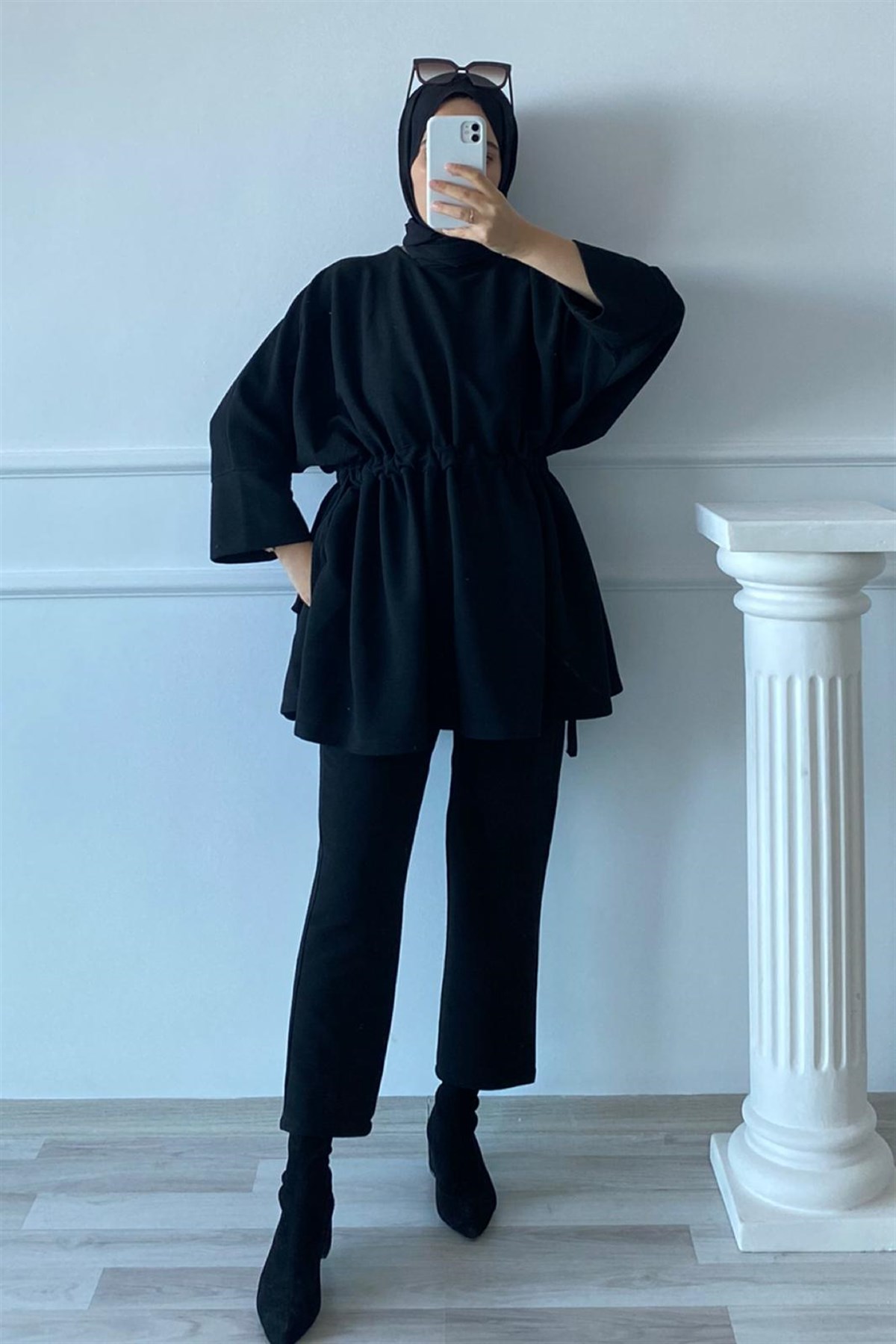 SİYAH RENGİ İKİLİ TAKIM