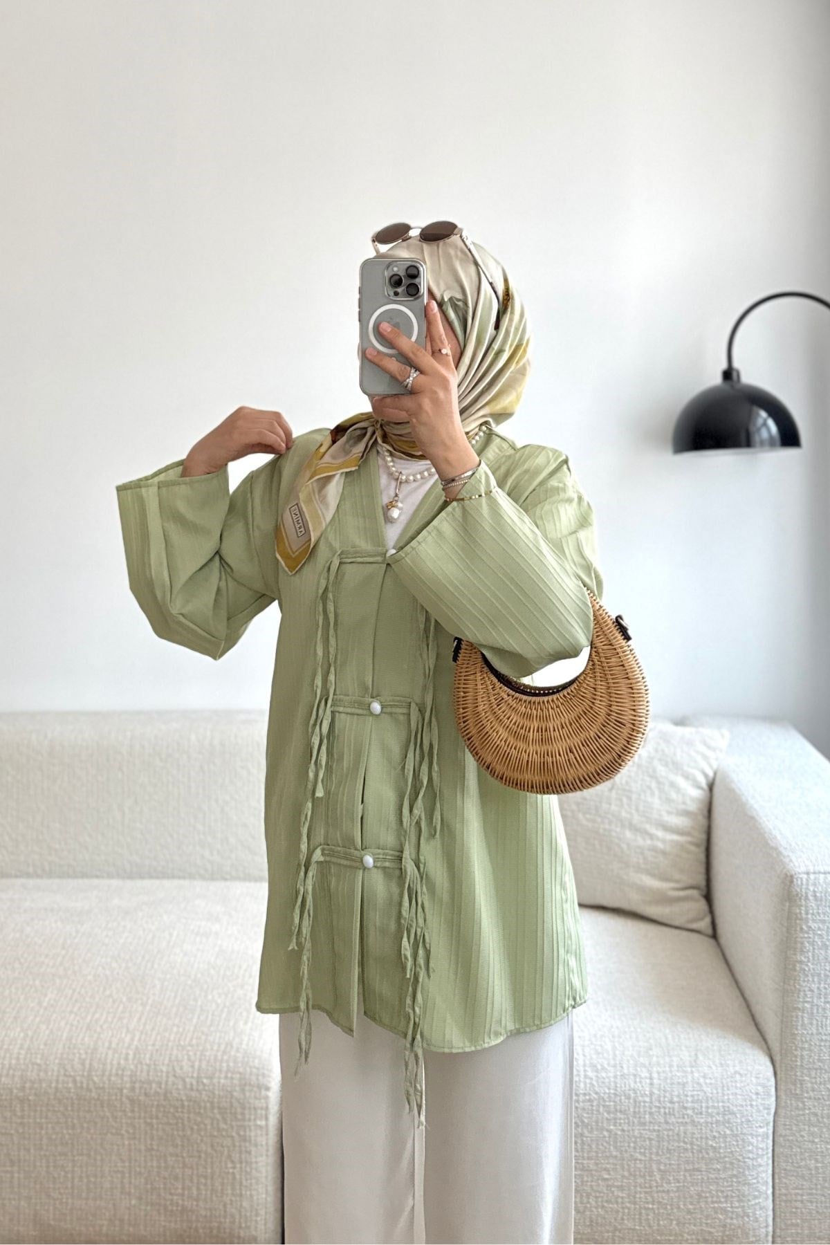 SOFT YEŞİL TOKYO ÖNÜ BİYE DİKİŞLİ KİMONO