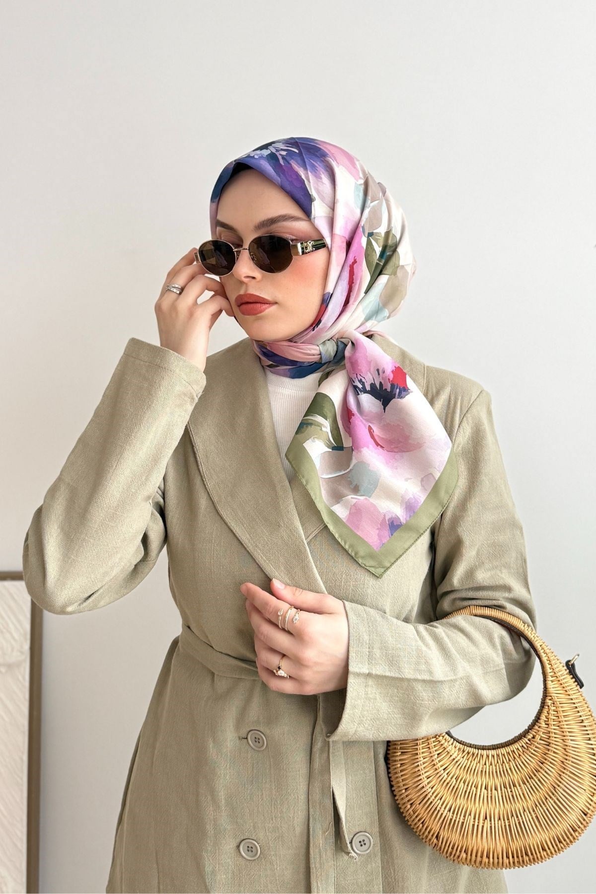YEŞİL PASTEL TONLAR EŞARP
