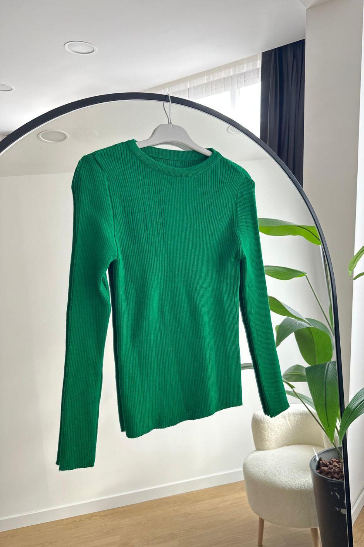 YEŞİL TRİKO KAZAK