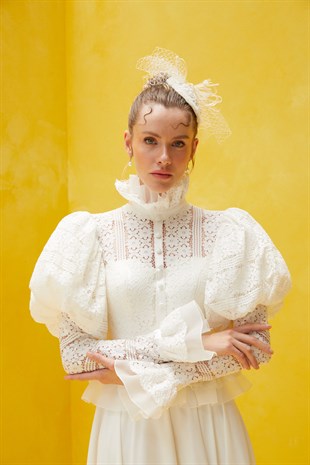 Balon Kollu Düğme Detaylı GelinlikJAQAR