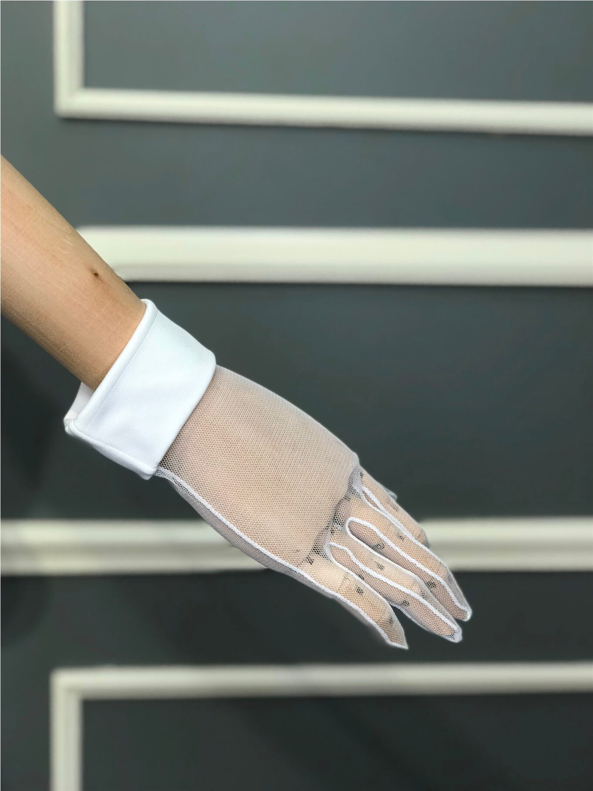 Geniş Bilek Bantlı Gelin Eldiveni