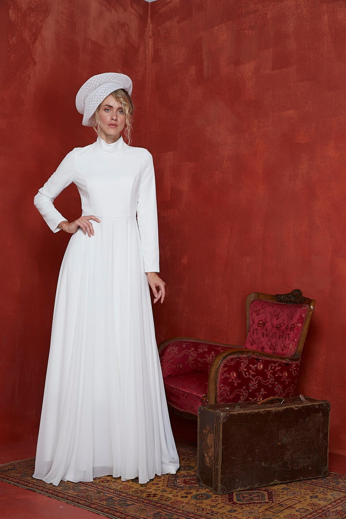 İnci Detaylı Şifon Ekru Elbise │ JAQAR 2020 White Koleksiyonu - Tesettür  Giyim