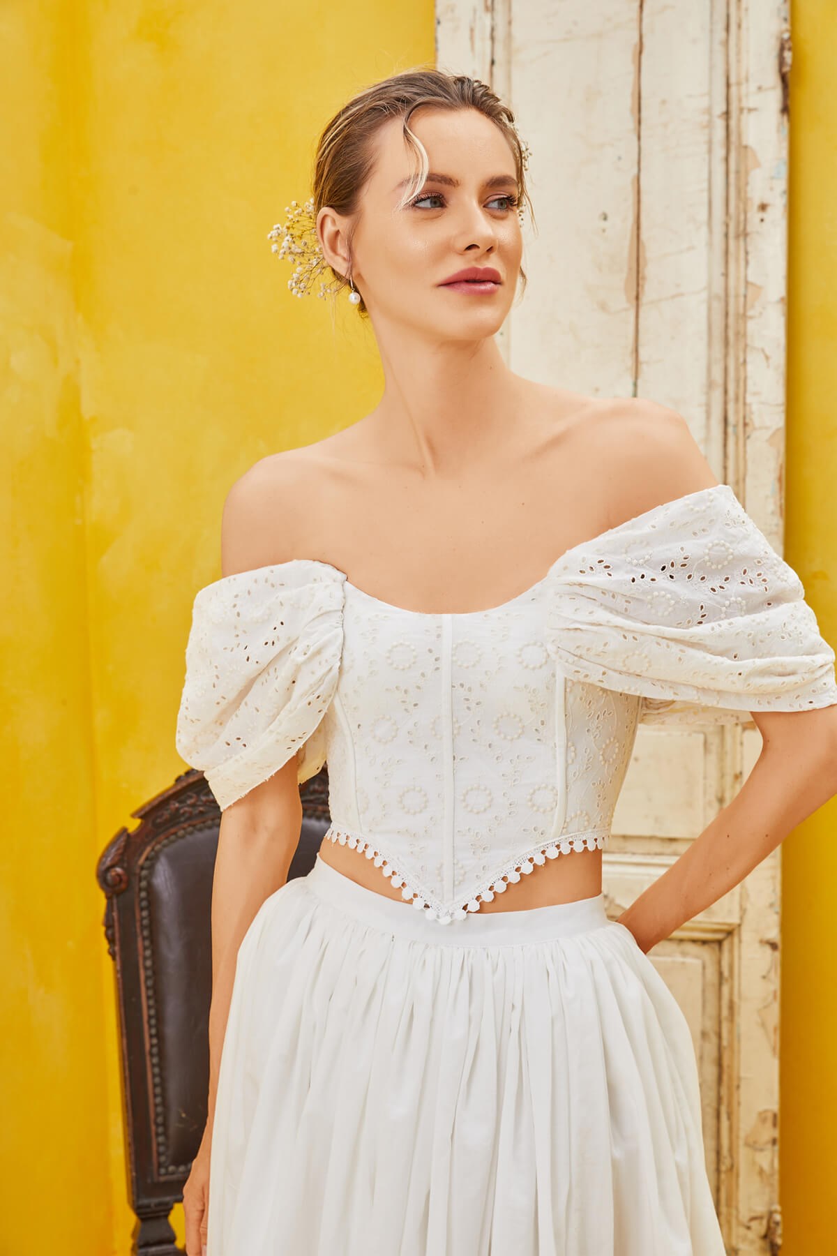Cream Color Waist Detailed Bustier and Skirt