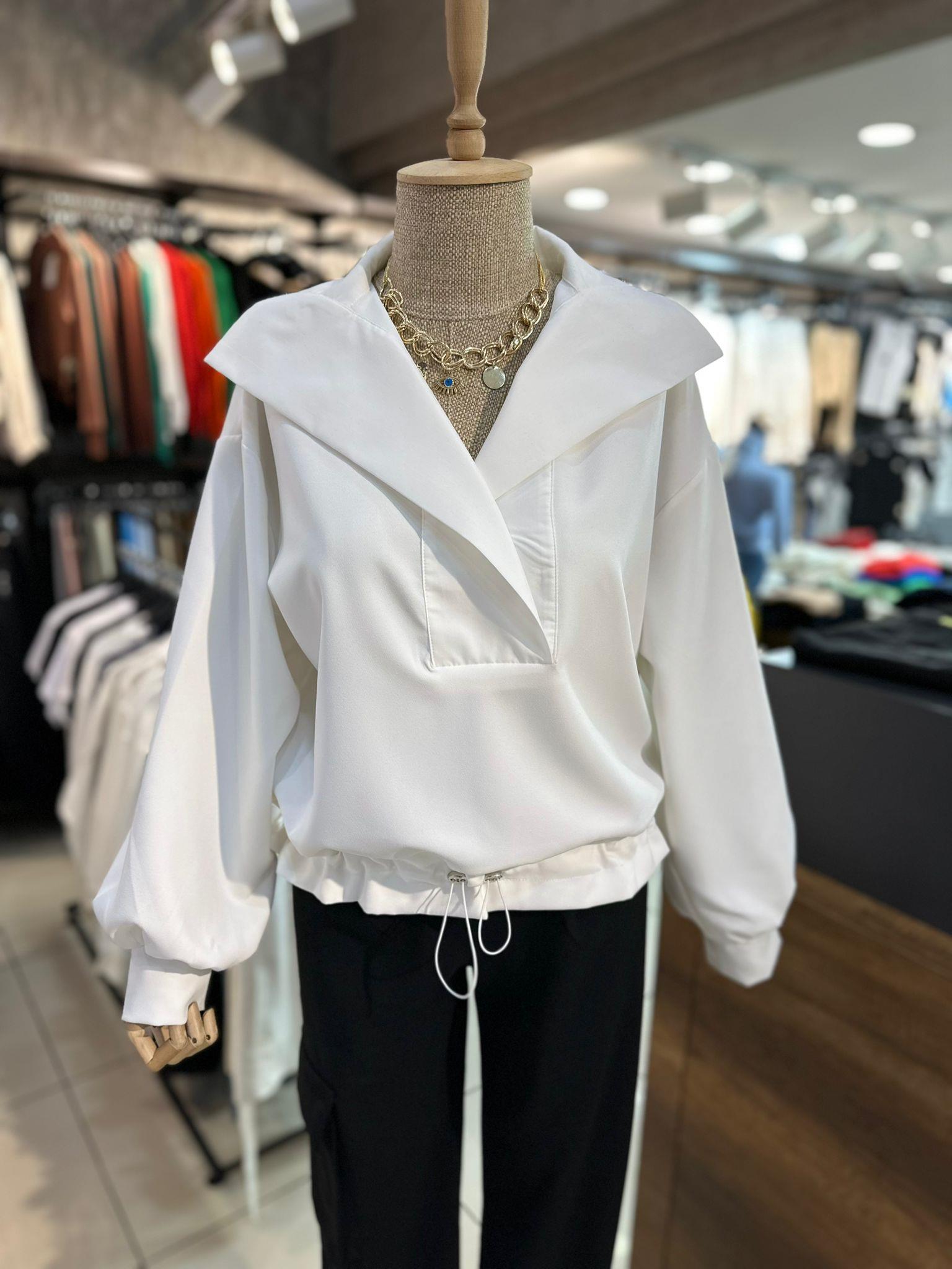 İNTERPOLL ONLİNEKategorisizNETWORK MUADİLİ YAKALI SWEATNETWORK MUADİLİ YAKALI SWEAT