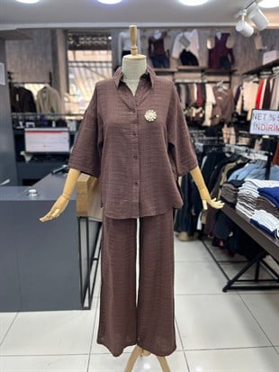 İNTERPOLL ONLİNEKategorisizKENDİNDEN DESENLİ KETEN İKİLİ TAKIMKENDİNDEN DESENLİ KETEN İKİLİ TAKIM