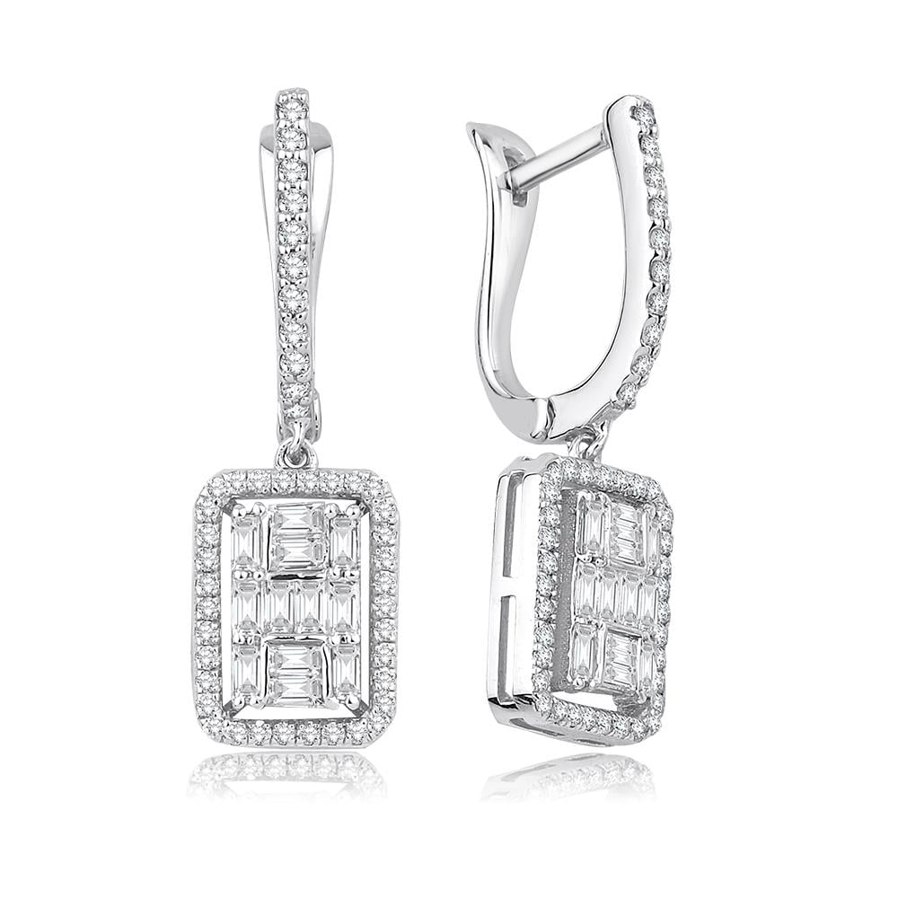 0.82 Karat Pırlanta Baget Küpe