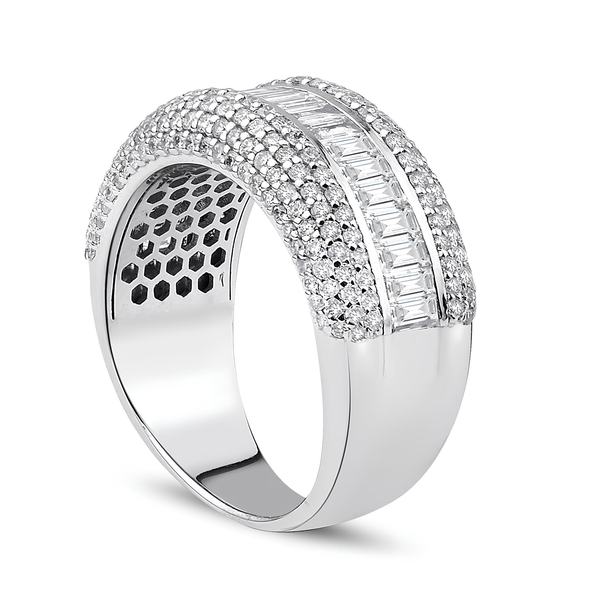 1.68 Karat Pırlanta Baget Yüzük