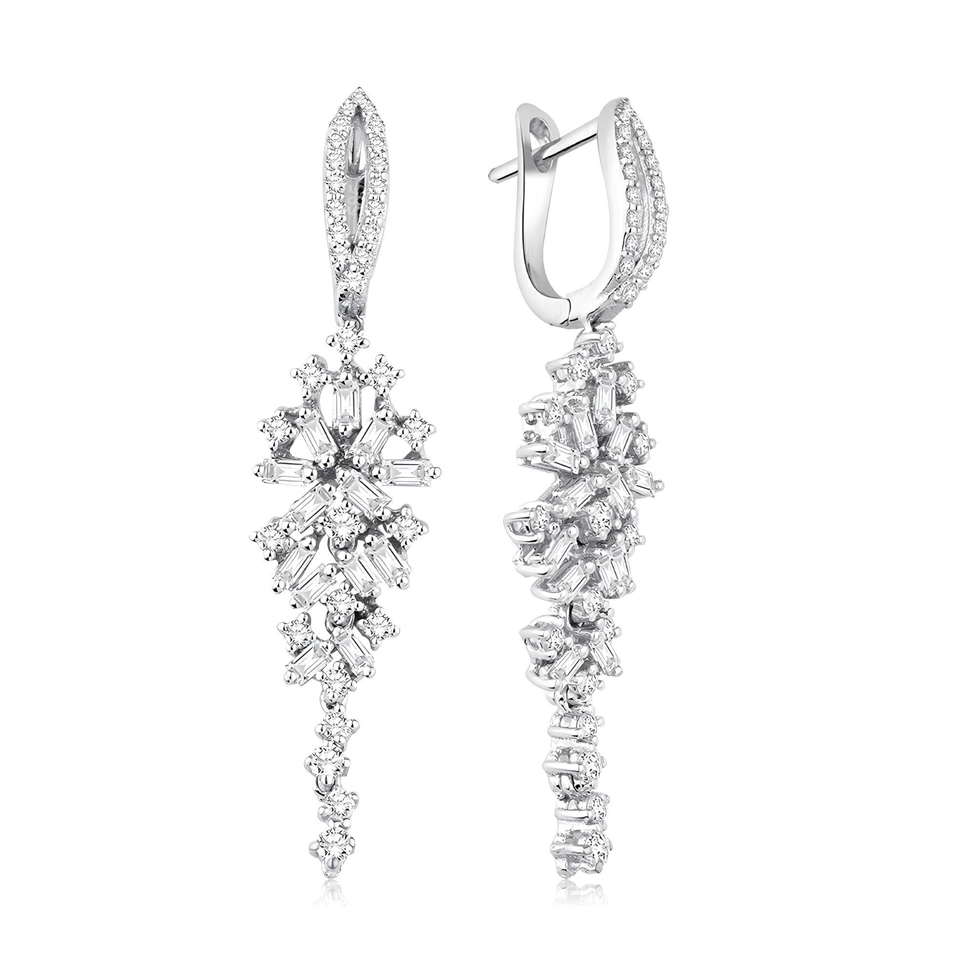 1.77 Karat Pırlanta Baget Küpe