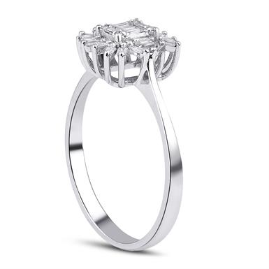 0.25 Karat Pırlanta Baget Yüzük