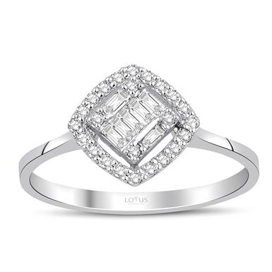 0.21 Karat Pırlanta Baget Yüzük