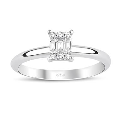 0.20 Karat Pırlanta Baget Yüzük