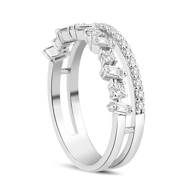 0.49 Karat Pırlanta Baget Yüzük