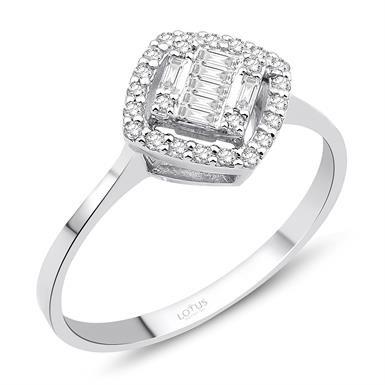 0.21 Karat Pırlanta Baget Yüzük