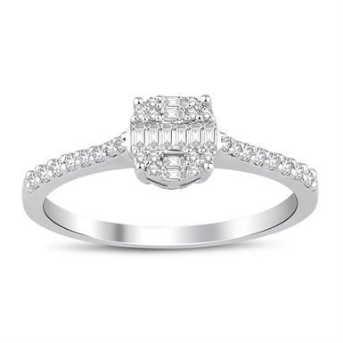 0.25 Karat Pırlanta Baget Yüzük