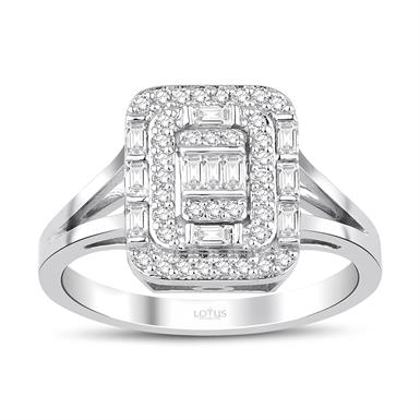 0.44 Karat Pırlanta Baget Yüzük