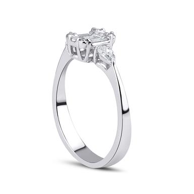 0.51 Karat Pırlanta Baget Yüzük