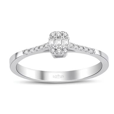 0.14 Karat Pırlanta Baget Yüzük