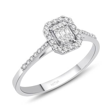 0.24 Karat Pırlanta Baget  Yüzük