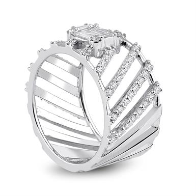 1.04 Karat Pırlanta Baget Yüzük