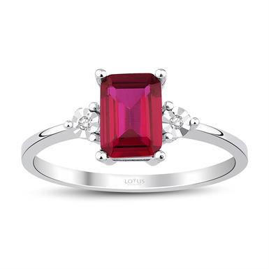 1.15 Karat Pırlanta Yakut Yüzük