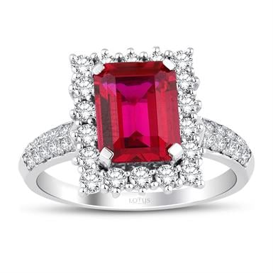 3.36 Karat Pırlanta Yakut Yüzük