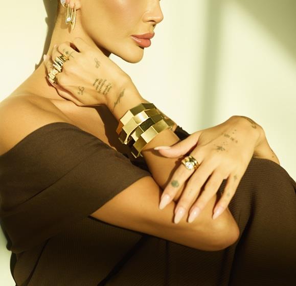 ALTIN TASARIM KELEPÇE