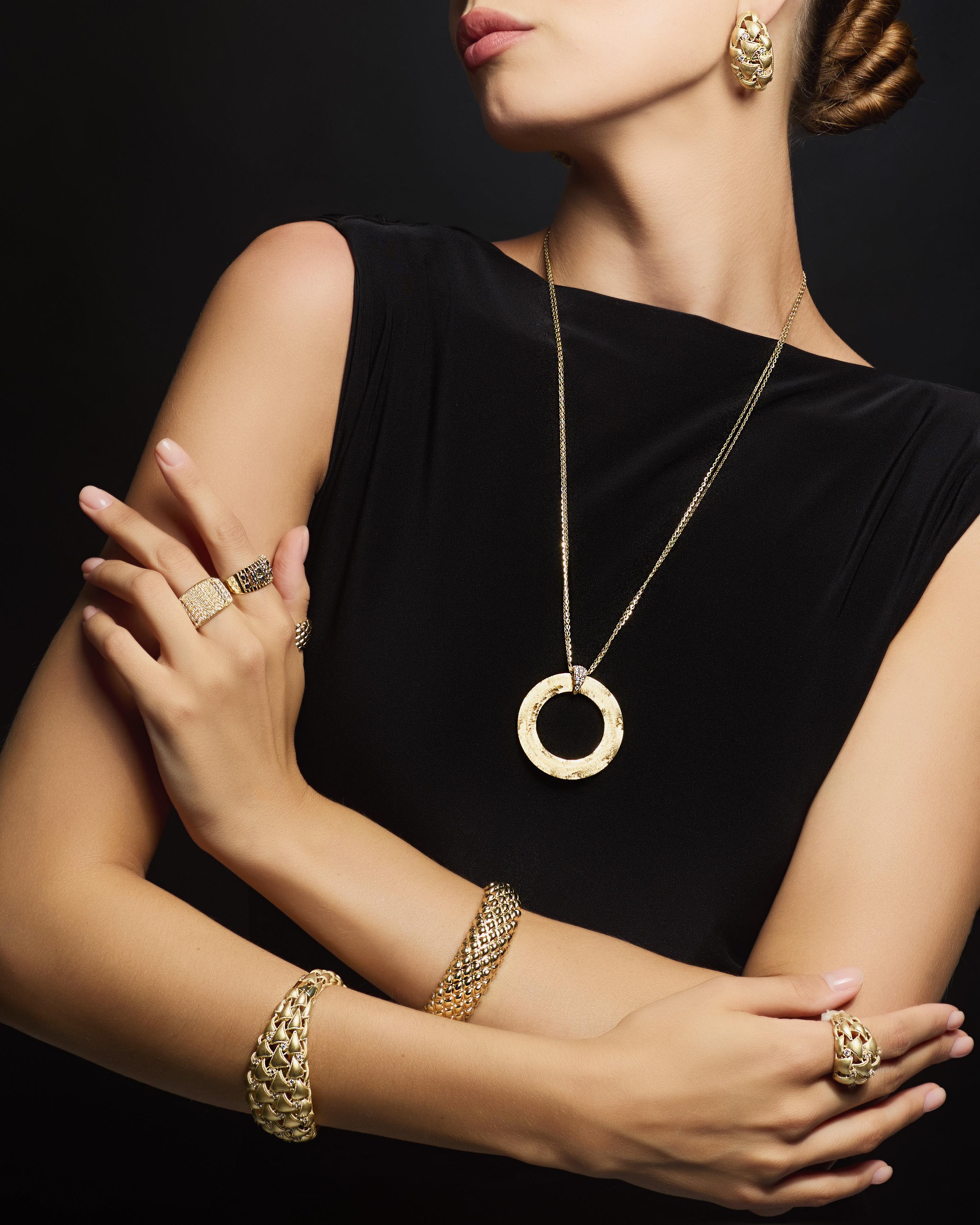 ALTIN İTALYAN TASARIM KELEPÇE