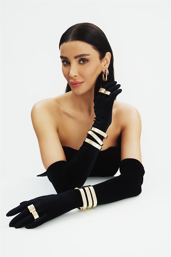 ALTIN TAŞLI TASARIM KELEPÇE