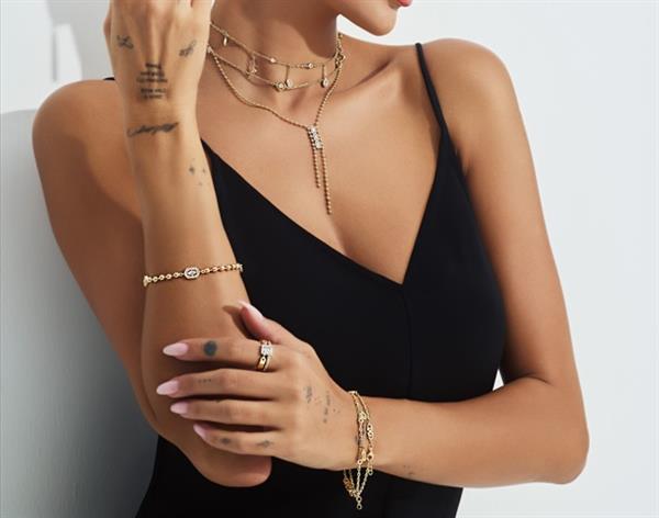 ALTIN TOPLU TASARIM BİLEKLİK