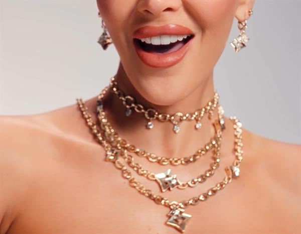 GENOLA YILDIZI ALTIN KOLYE