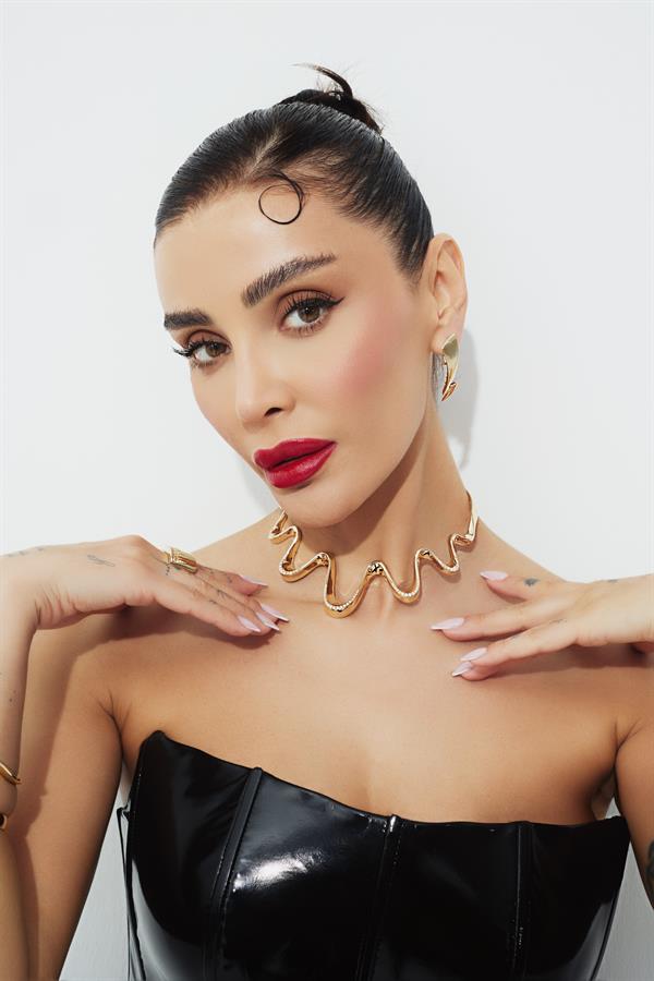 GXÖ KOLEKSİYONU ALTIN TASMA