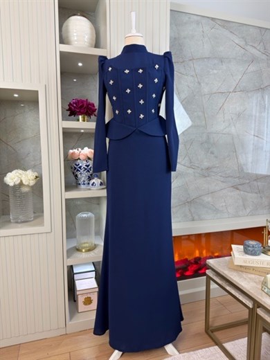 Ahsen Abiye Lacivert