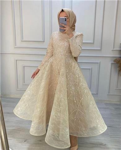 Beiges Haute Couture Kleid