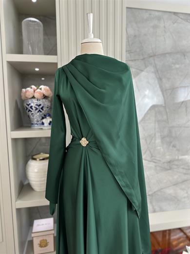 Carlie Abiye Zümrüt