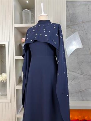 Clara Abiye Lacivert