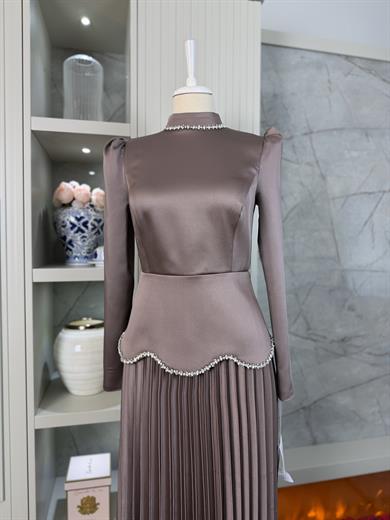 Felicity Abiye Gül Kurusu